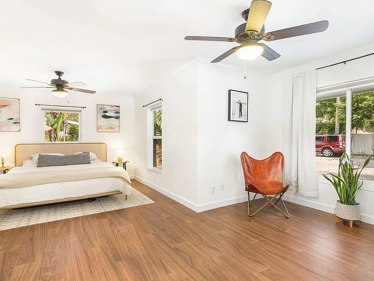 900 Sunset Rd — Photo 10