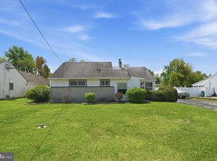 2110 Chestnut Ave, Norristown, PA 19403