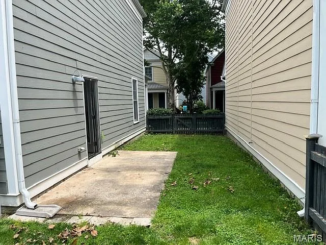 3216 S Mester St — Photo 12