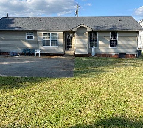 2nd image of 315 Arrowood Dr