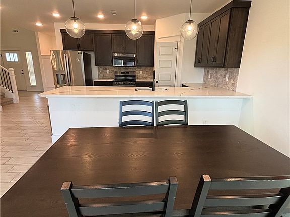 5th image of 2161 Bluebonnet Ln