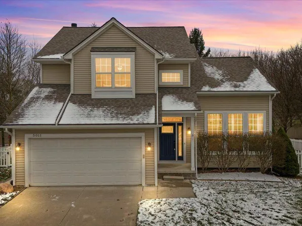 5011 Leyland Dr, Clarkston, MI 48348