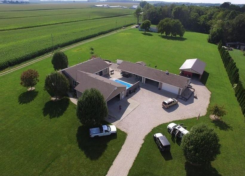 1st image of 2055 N County Road 450 W