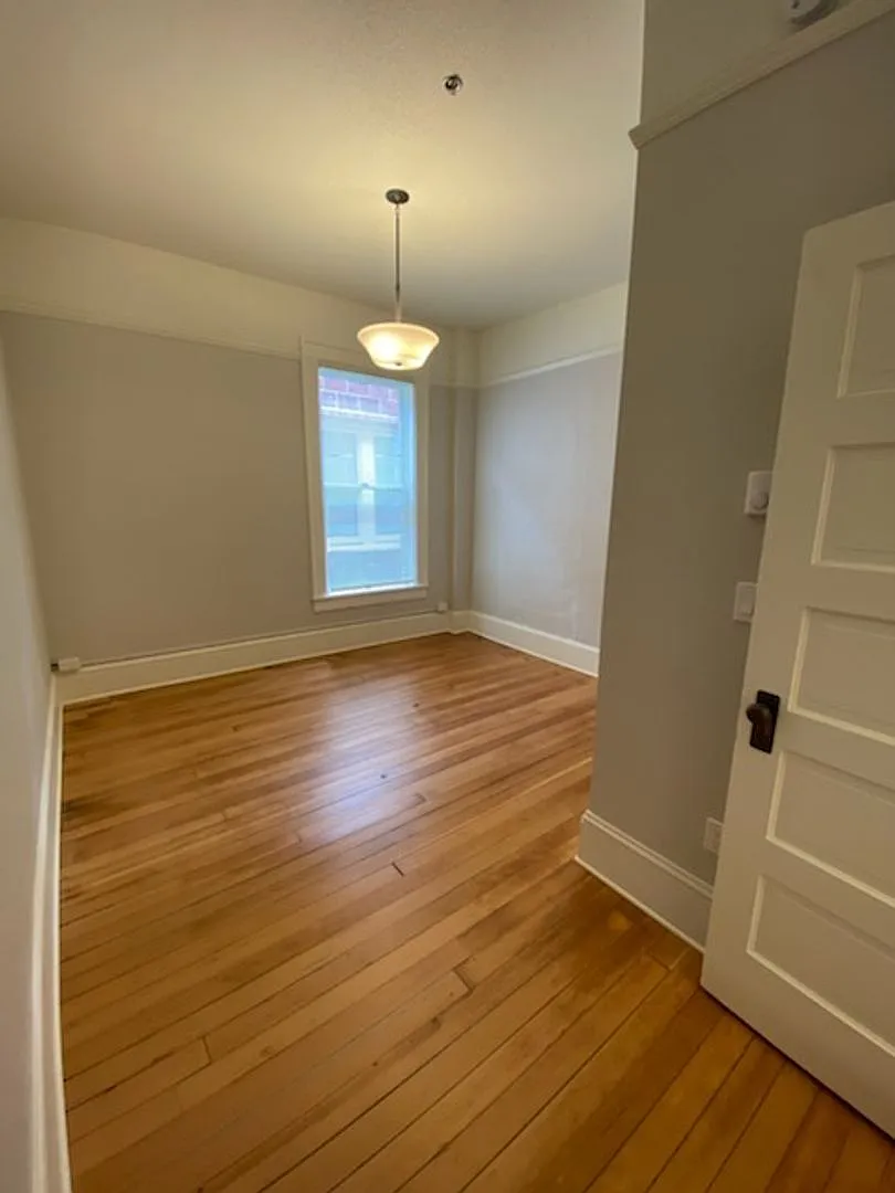 Cute 1bd/1bth in Cottage Grove in Historic downtown! — Photo 4