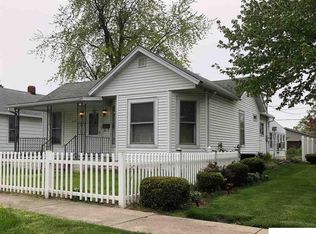 624 Decatur St, Lincoln, IL 62656