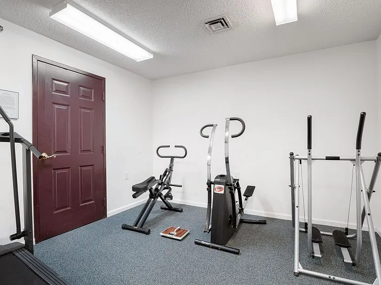 Ridgewood Place Senior Apartment — Photo 7