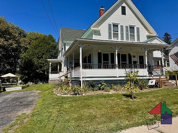 2nd image of 28 East St #3