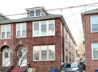 1550 E 34th St #1, Brooklyn, NY 11234