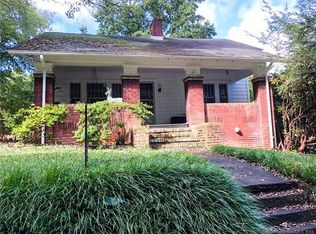 27 Wamboldt Ave, Asheville, NC 28806