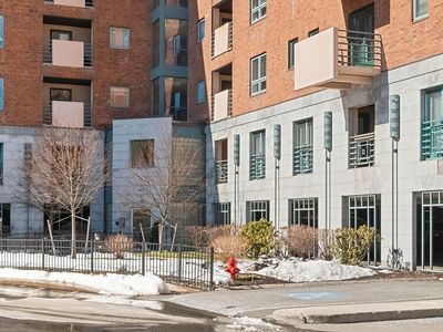 165 Cottage St APT 413, Chelsea, MA, 02150