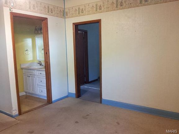 2nd image of 2501 Spencer Ave