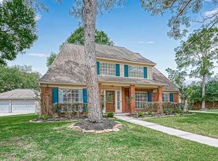 2115 Town Hill Dr, Houston, TX 77062