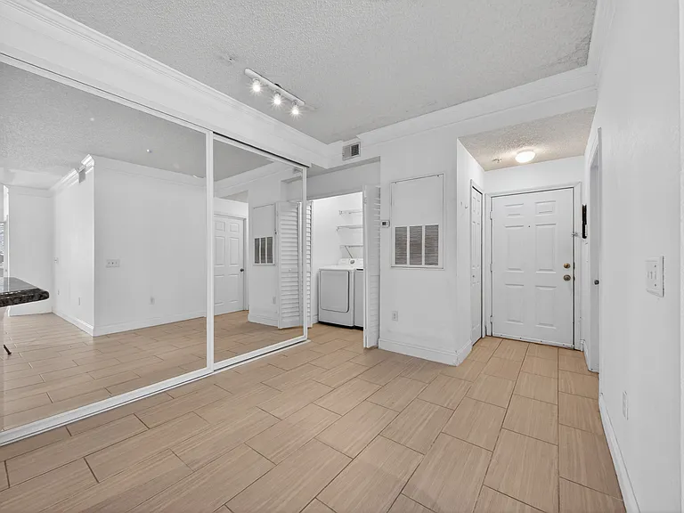 13003 Plantation Park Cir #1311 — Photo 22