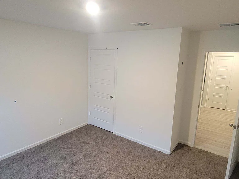 35325 Grovemont Dr — Photo 7