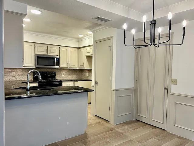 17119 Upper Bay Rd — Photo 11