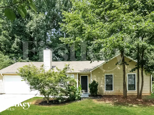 611 Paden Mill Trl, Lawrenceville, GA 30044