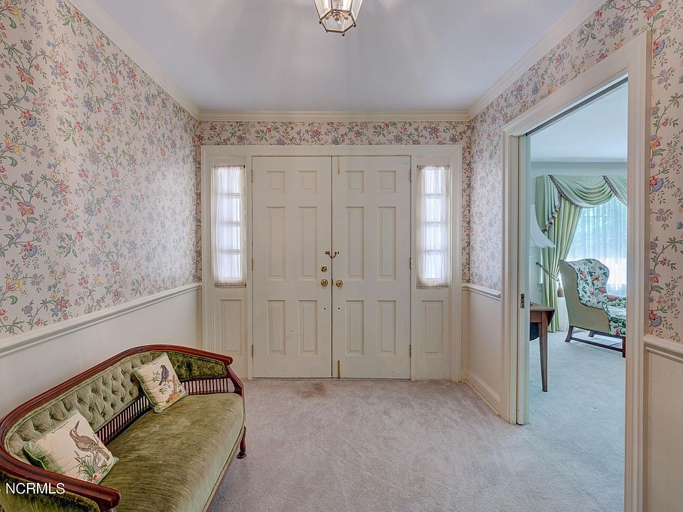 505 N Elm Street, Rose Hill, NC 28458 | Zillow