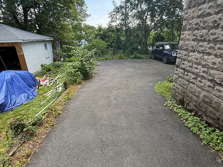 1029 Ackerman Ave #2 — Photo 12