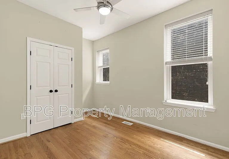 1027 7th St NE — Photo 19