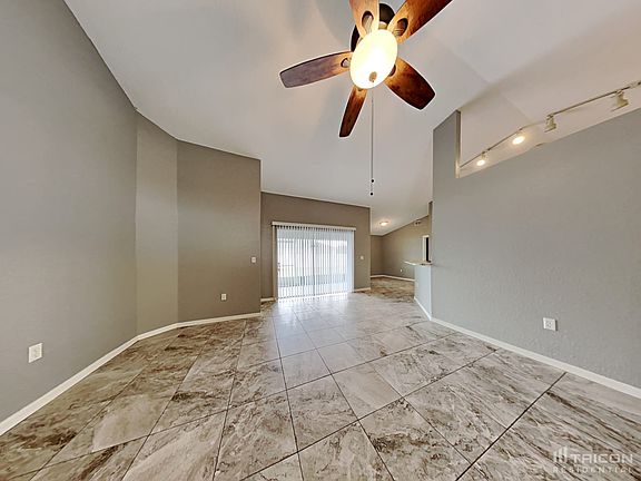 3rd image of 7145 Summit Dr