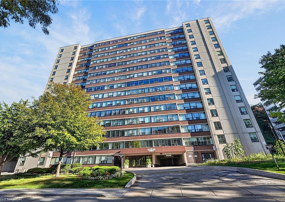 1st image of 120 Duke St #406