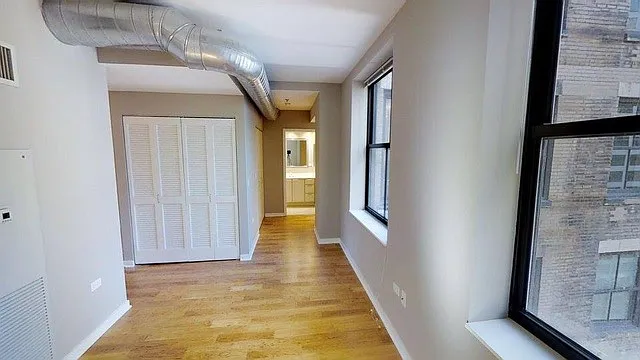 151 W Randolph St #1009 — Photo 5