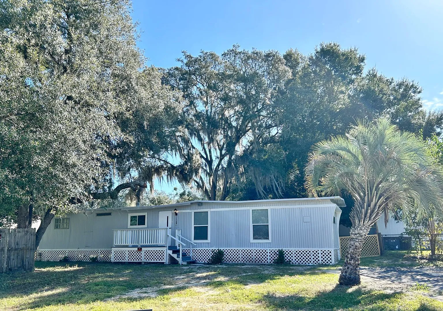 Completely Renovated Mobile Home — Photo 1