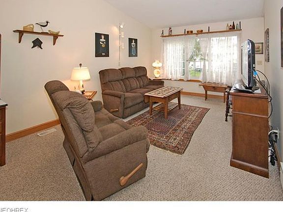 2nd image of 8834 Holly Ln #47