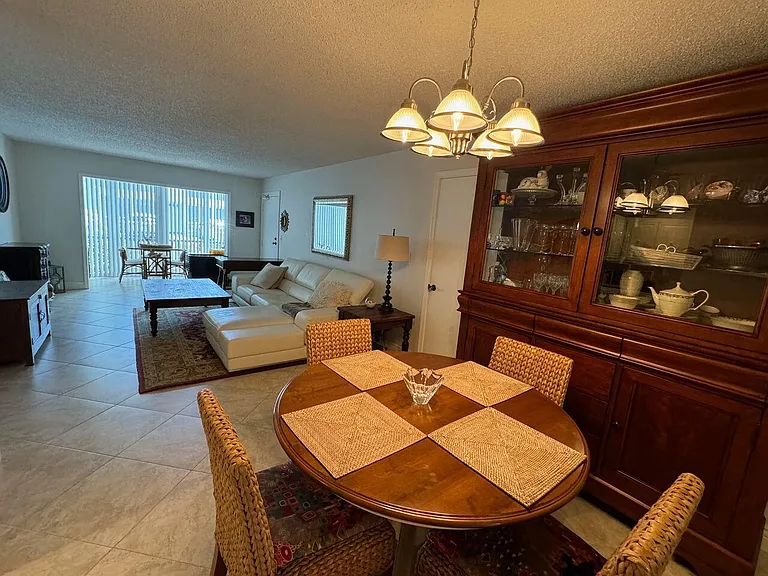 6219 Bay Club Dr #2 — Photo 8