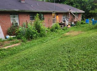 606 Sulphur Springs Rd, Clinton, TN 37716
