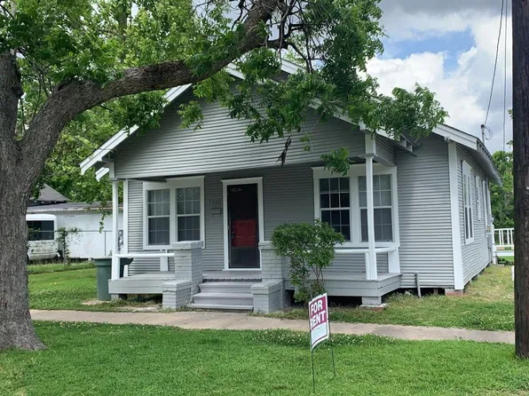 1140 Ewing St, Beaumont, TX 77701