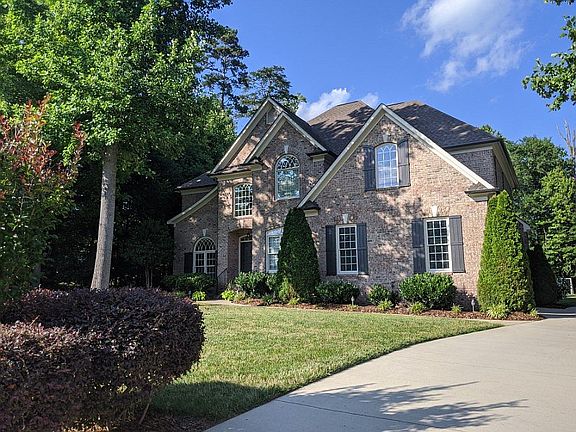 2nd image of 8246 William Wallace Dr