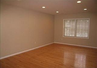 3rd image of 33 Colonial Village Dr