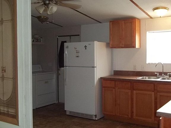 3rd image of 13100 SE 105th Ct