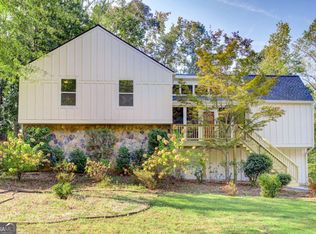 2583 Kingsley Dr NE, Marietta, GA 30062
