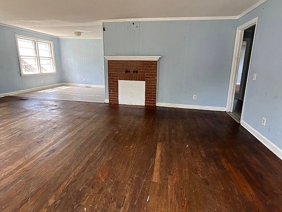 2nd image of 106 Jones St #Street1