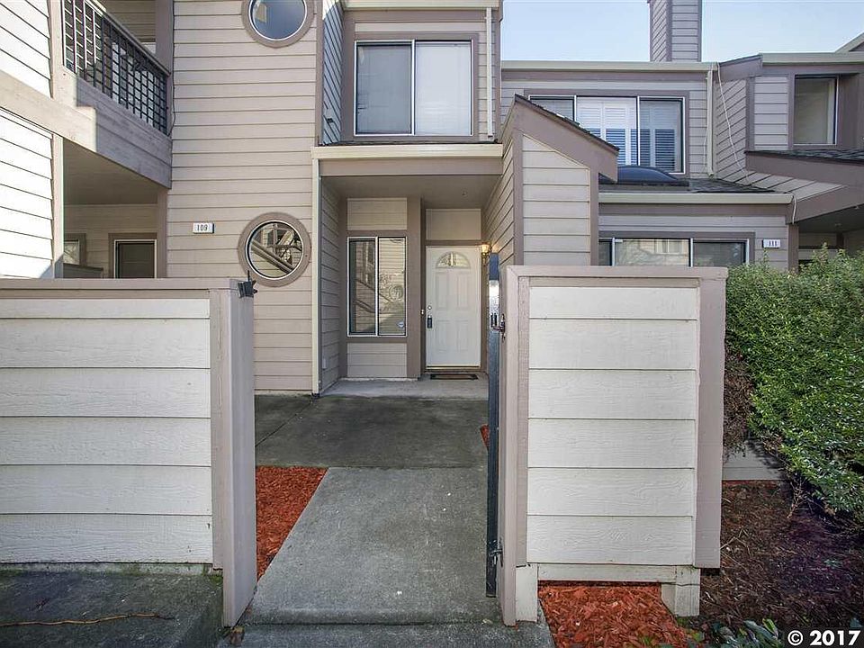 1st image of 25495 Southwick Dr APT 109