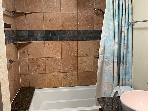 4th image of 11928 Garden Grove Dr