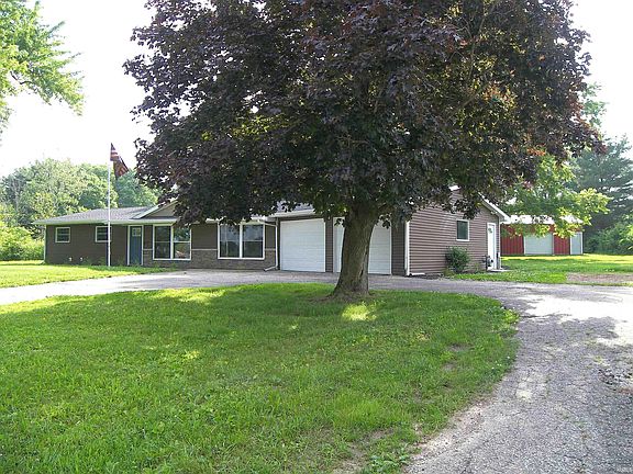 2nd image of 8138 Rose Rd