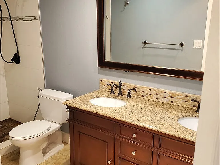 351 E Verdugo Ave #E — Photo 14