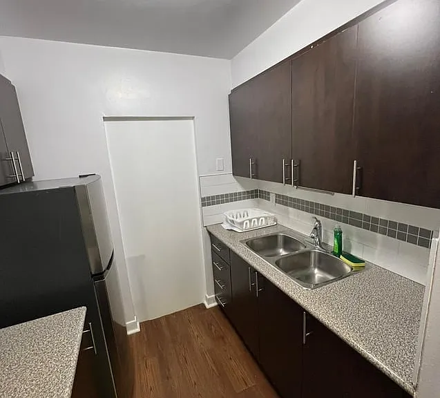 111 Davisville Ave #617A — Photo 3