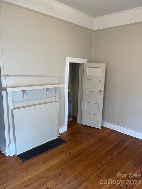 2nd image of 22 N Arlington St