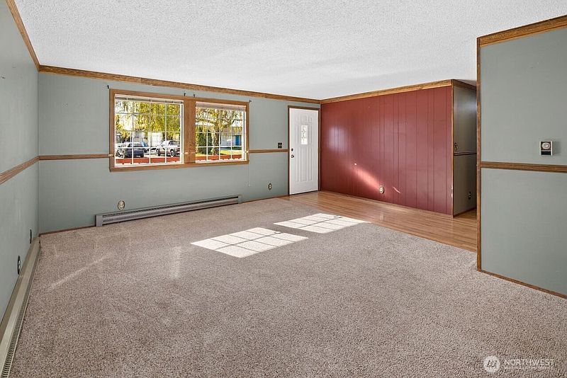 5th image of 204 N Mason Street