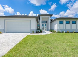 209 NE 5th Terrace Cpe, Coral, FL 33909
