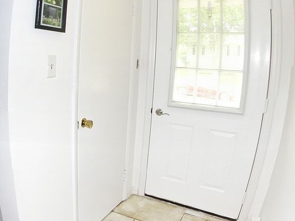 Entryway with a coat closet