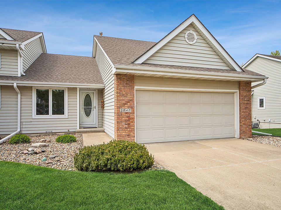 1st image of 2848 NW North Creek Cir