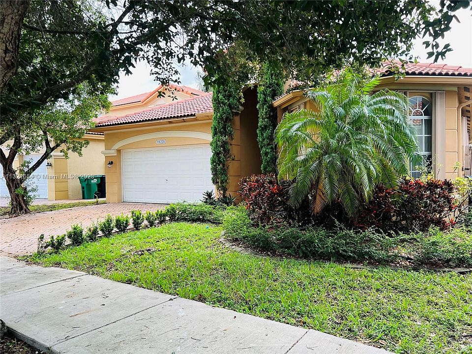 1st image of 11228 NW 78th Ln