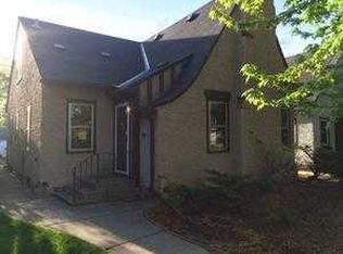 580 Warwick St, Saint Paul, MN 55116