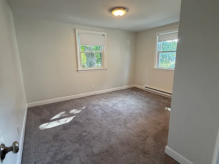 19 Shoreham St — Photo 8