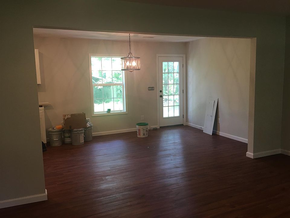 2nd image of 1237 Hornal Rd